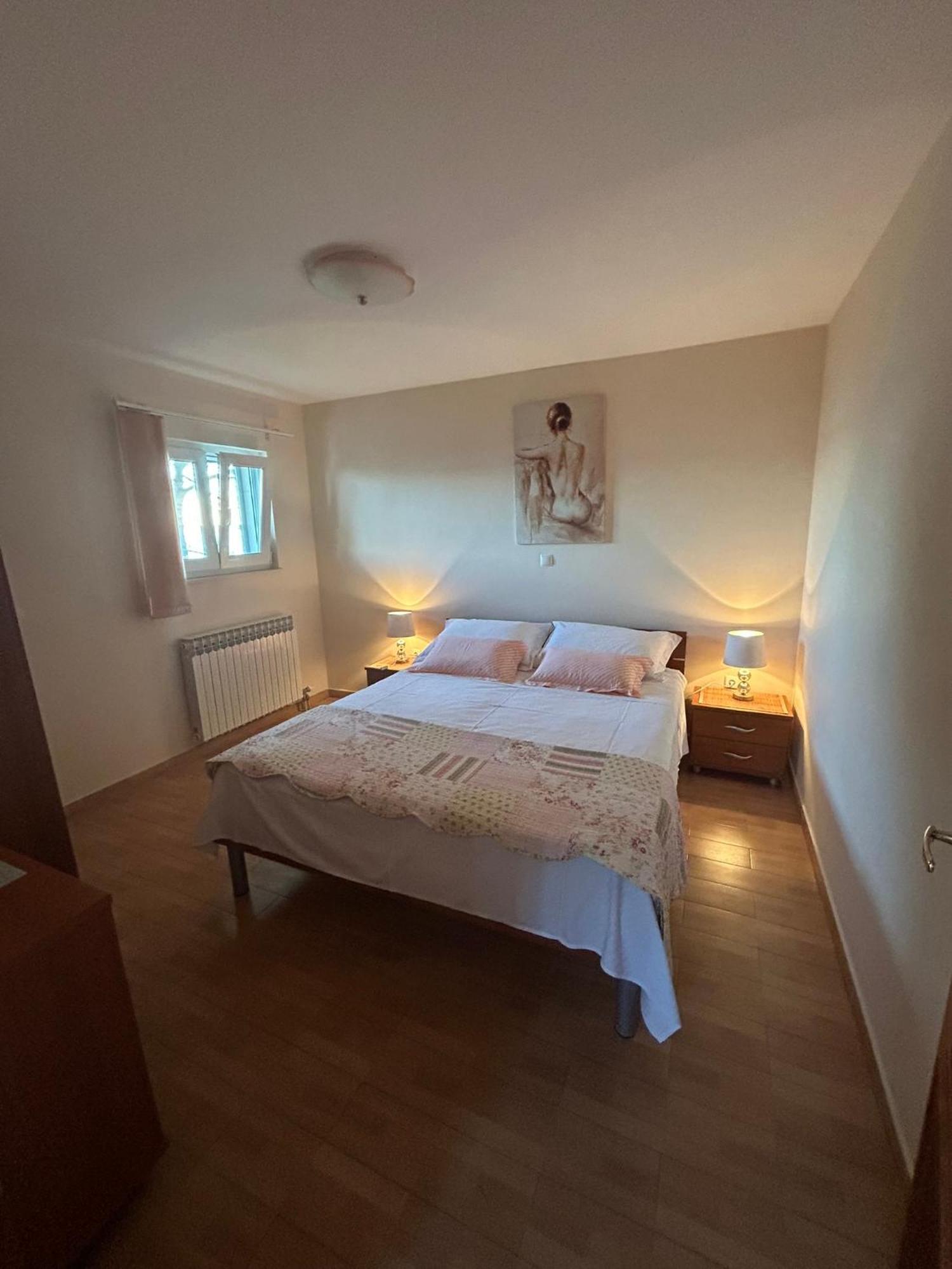 Apartman Strk Sukosan Luaran gambar